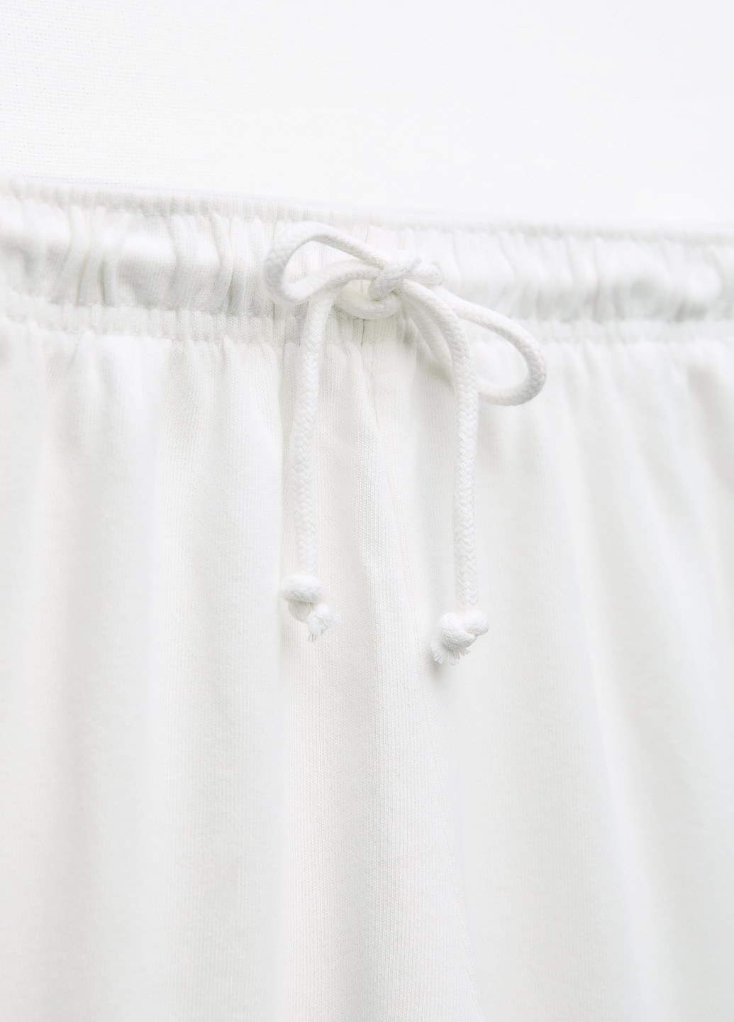 Белые повседневный демисезонные брюки Zara