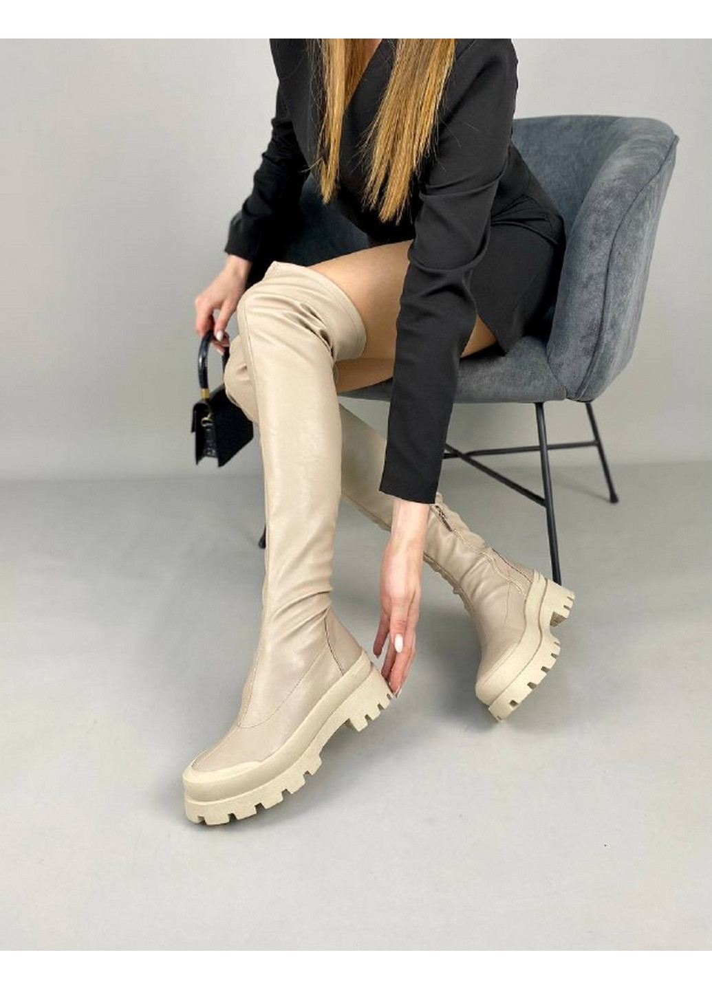 Зимние женские сапоги-чулки стрейч кожа 36 VZUTIK