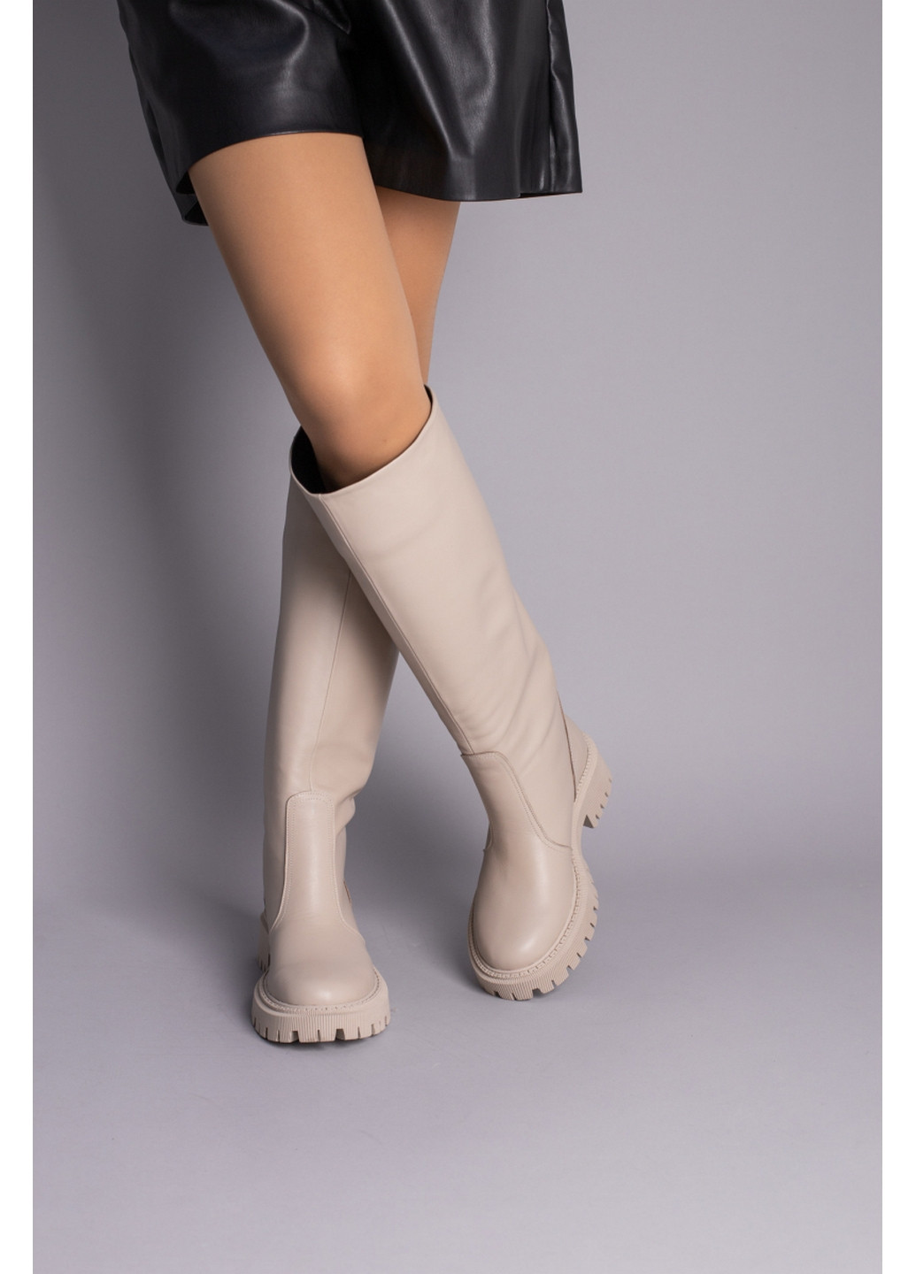 Жіночі шкіряні чоботи-труби 39 VZUTIK (262374667)