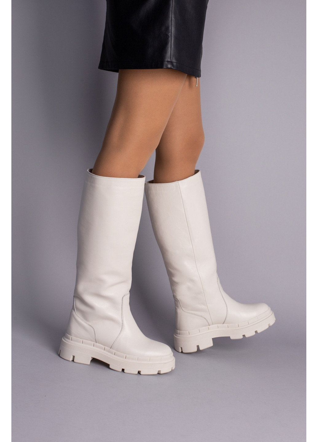 Зимние женские кожаные сапоги-трубы 41 VZUTIK