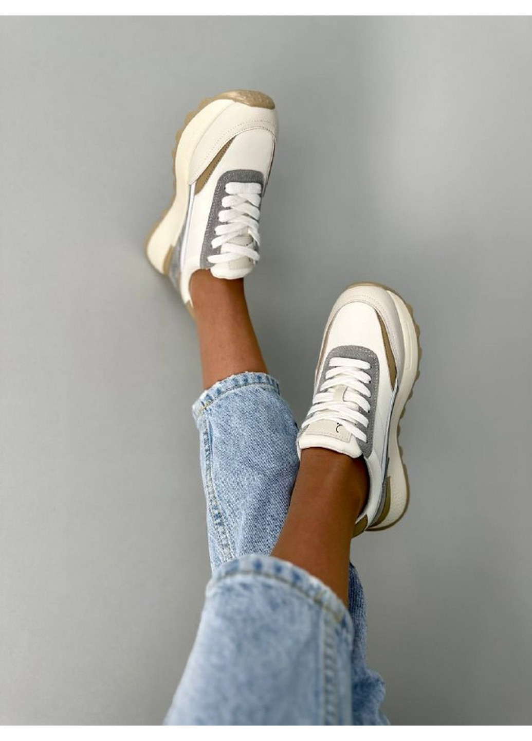 Женские кожаные кроссовки 40 VZUTIK белые демисезоны (262374675)