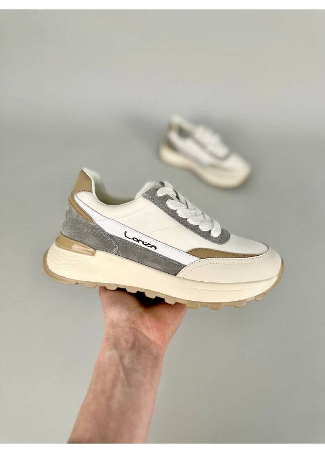 Женские кожаные кроссовки 40 VZUTIK белые демисезоны (262374675)