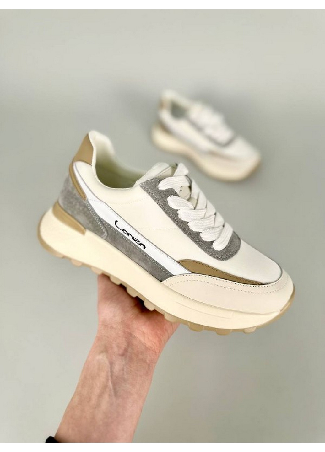 Женские кожаные кроссовки 40 VZUTIK белые демисезоны (262374675)