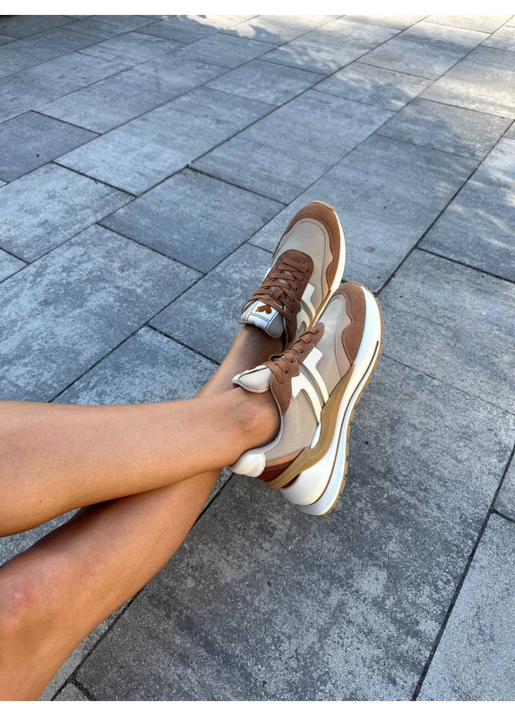 Жіночі замшеві кросівки 40 VZUTIK коричневі демісезони (262375216)