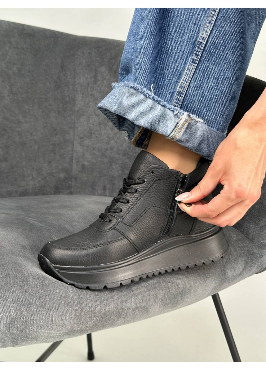 Женские кожаные кроссовки 38 VZUTIK чёрные демисезоны (262374764)