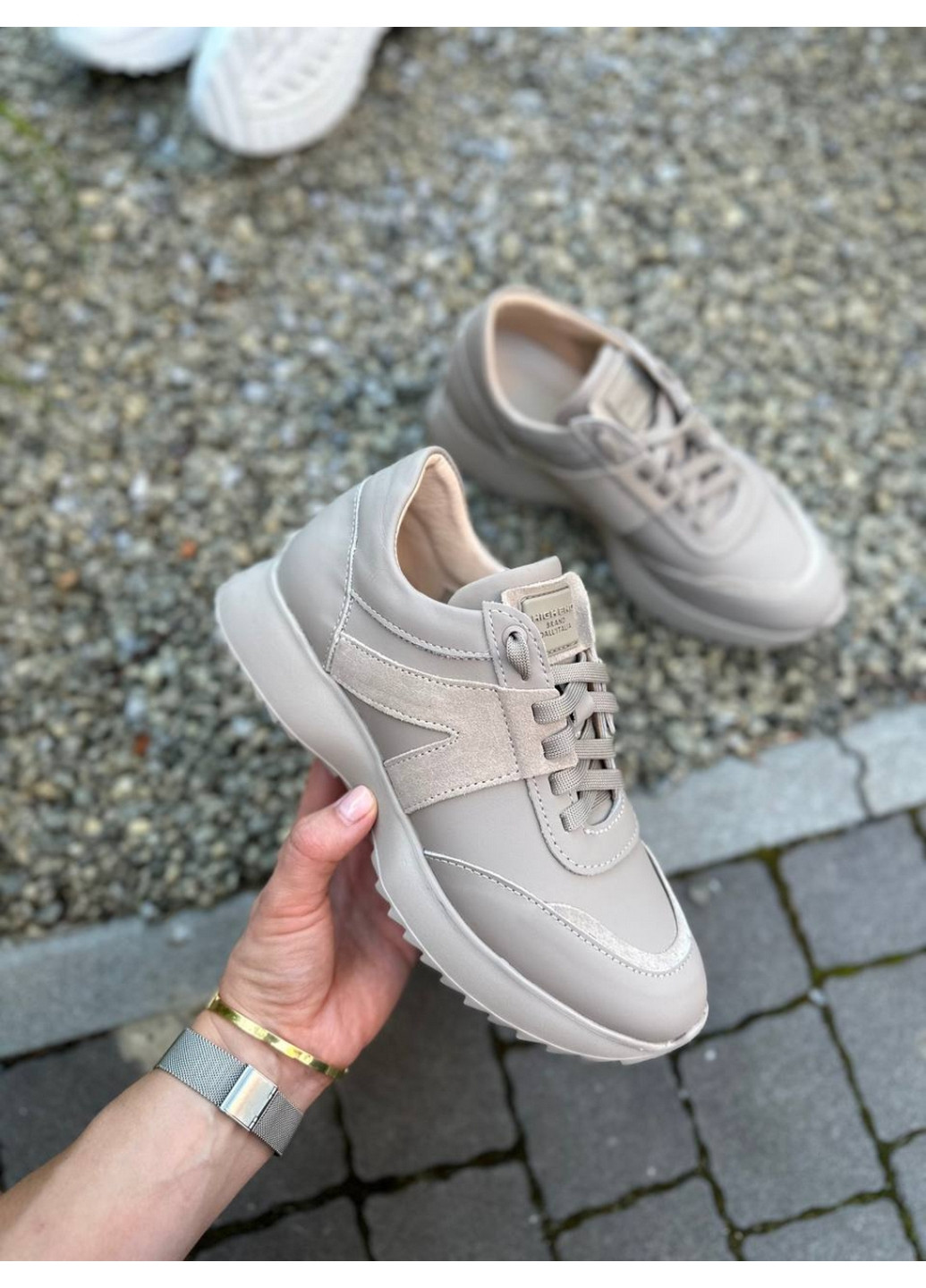 Женские кожаные кроссовки 36 VZUTIK бежевые демисезоны (262374740)