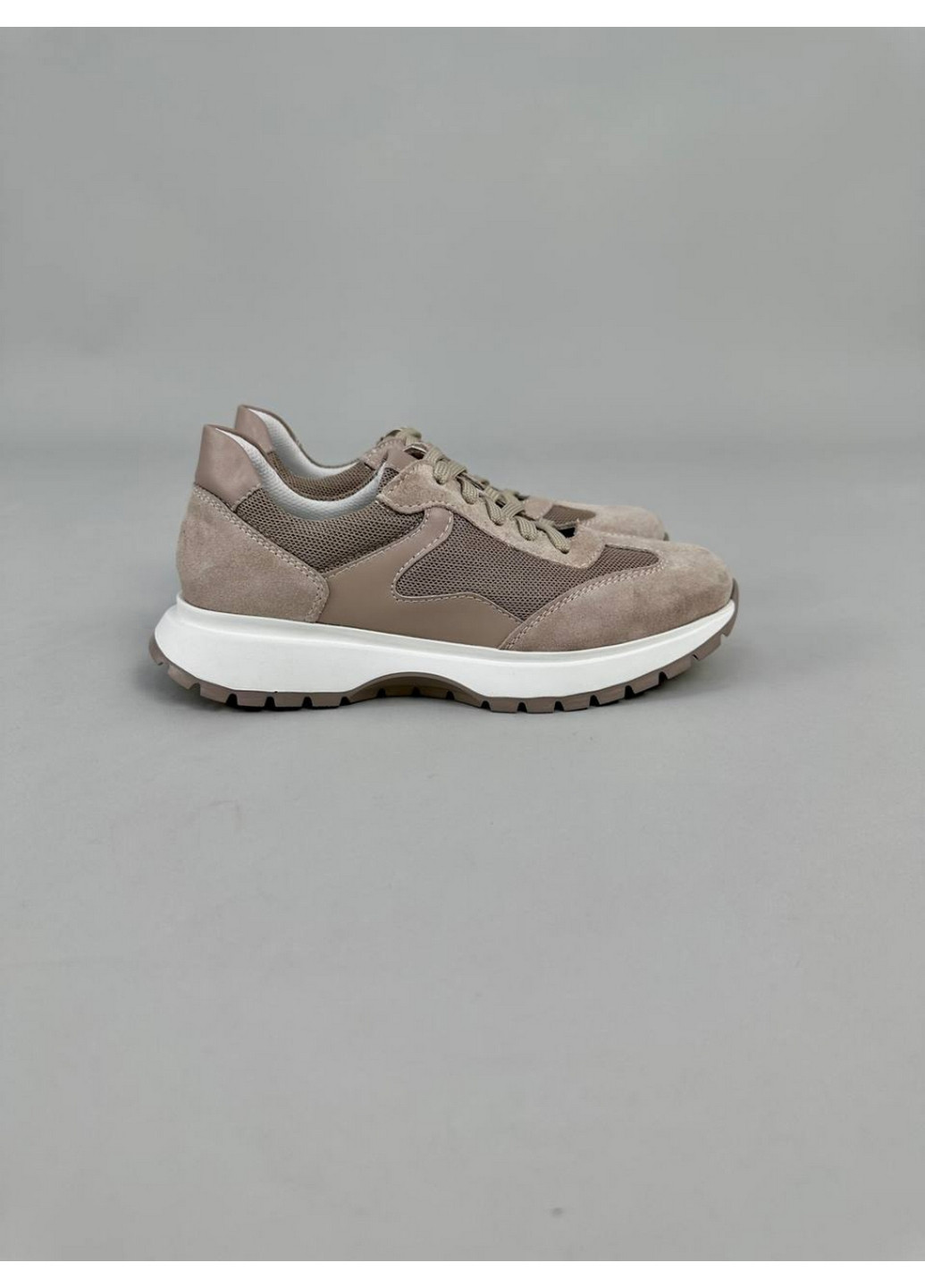 Женские замшевые кроссовки 38 VZUTIK бежевые демисезоны (262375255)