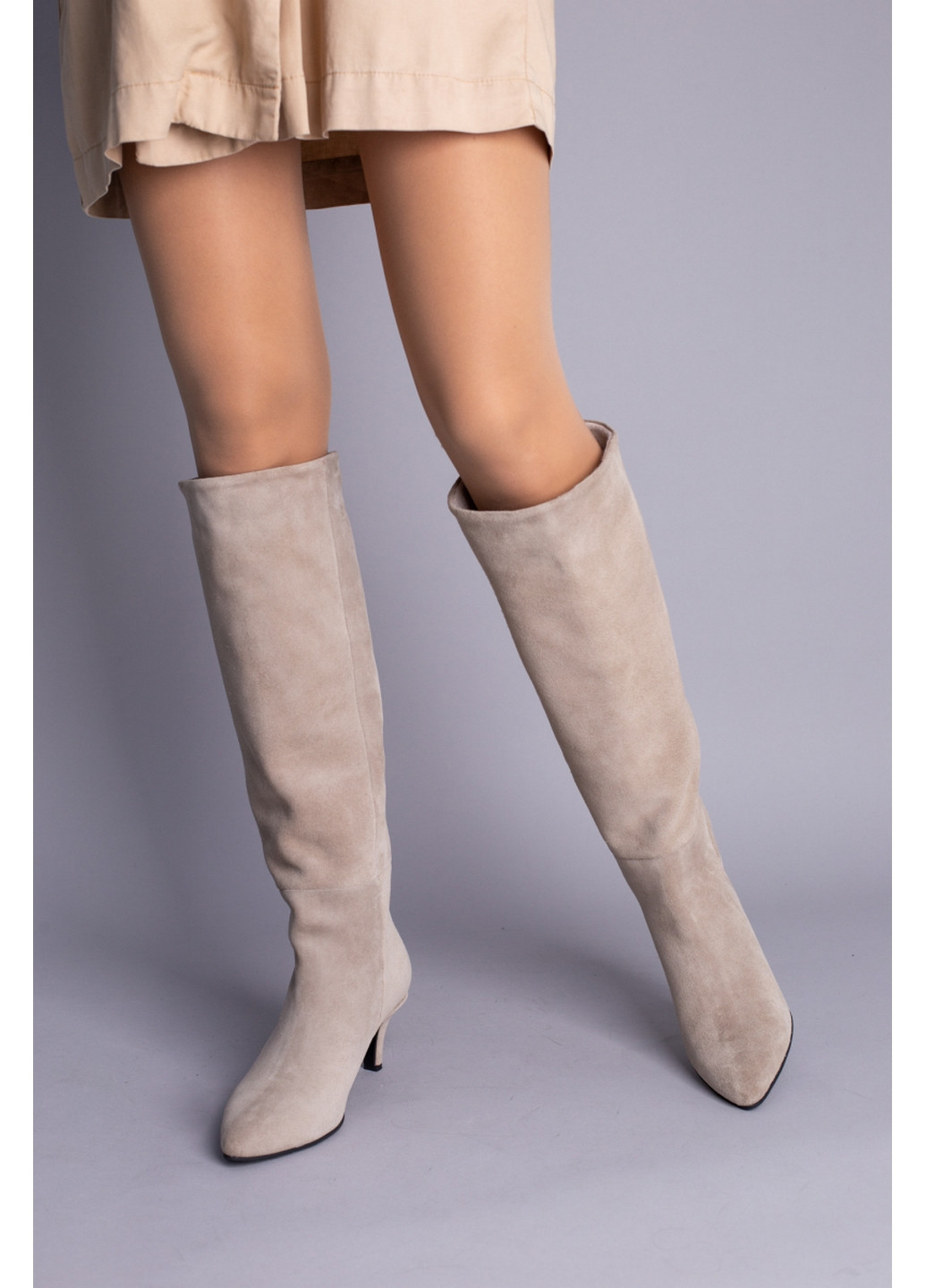 Осенние женские замшевые сапоги-трубы 40 VZUTIK