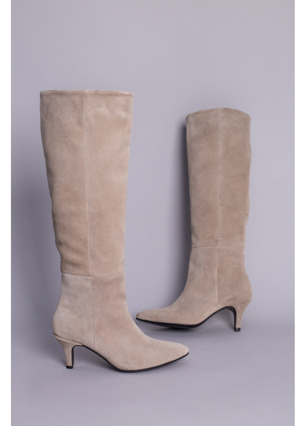 Зимние женские замшевые сапоги-трубы 35 VZUTIK