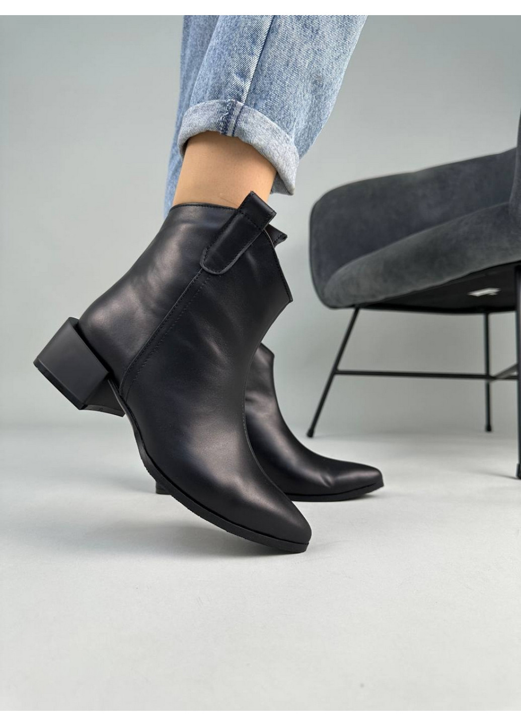 Жіночі шкіряні козаки на підборах 39 VZUTIK (262378543)