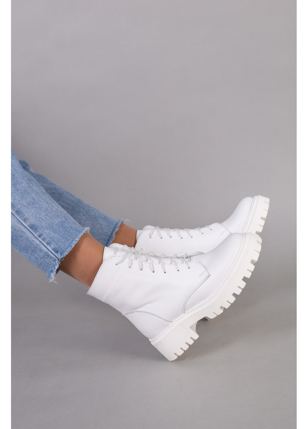 Зимние женские кожаные ботинки 37 VZUTIK