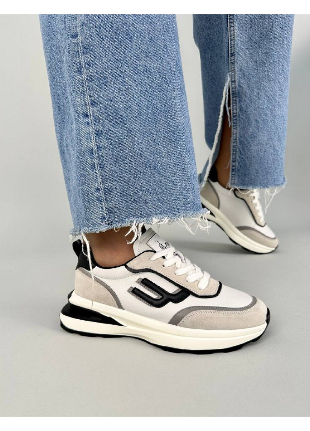 Женские кожаные кроссовки 40 VZUTIK белые демисезоны (262376478)