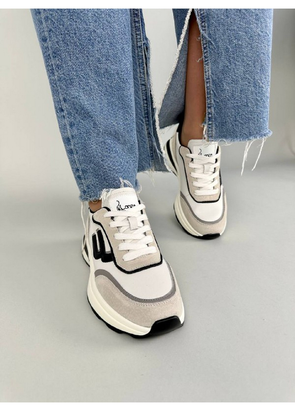 Женские кожаные кроссовки 40 VZUTIK белые демисезоны (262376478)