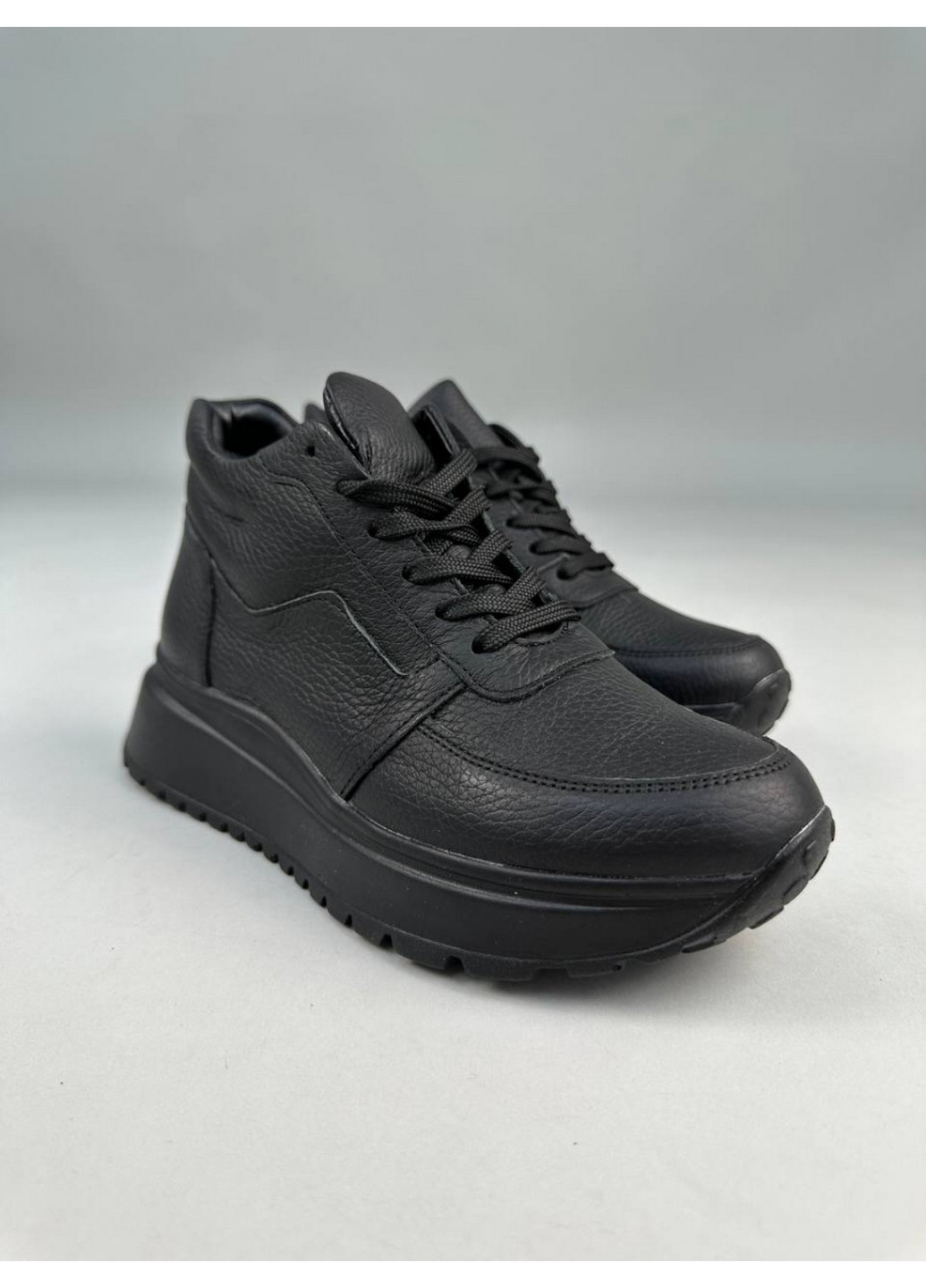 Женские кожаные кроссовки 38 VZUTIK чёрные демисезоны (262376474)