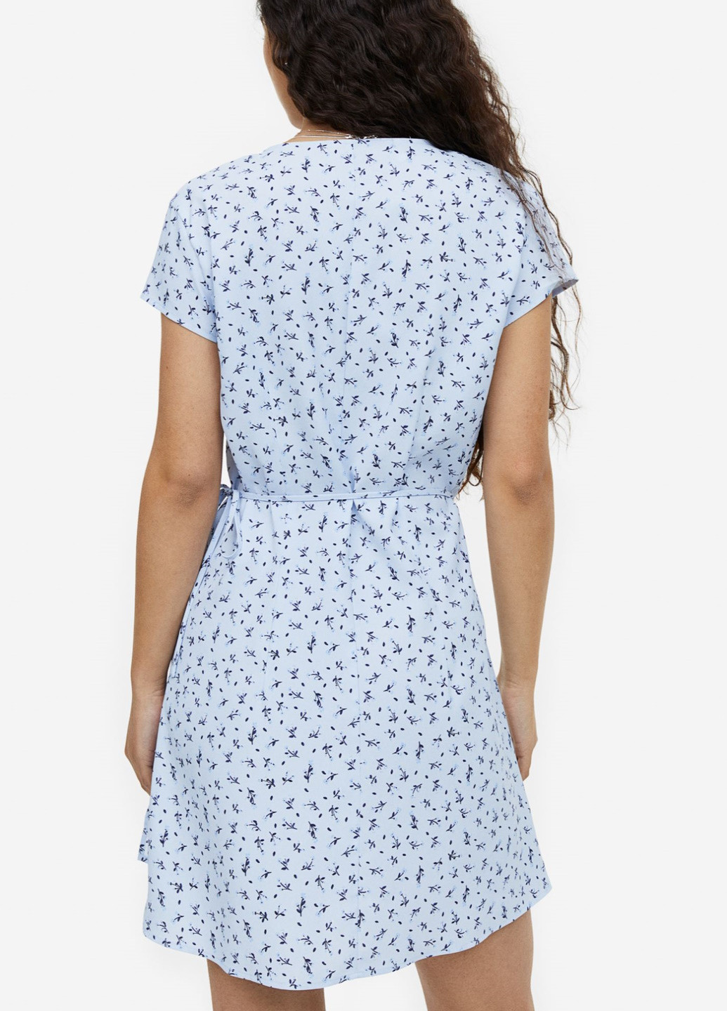 Голубое повседневный платье H&M с цветочным принтом