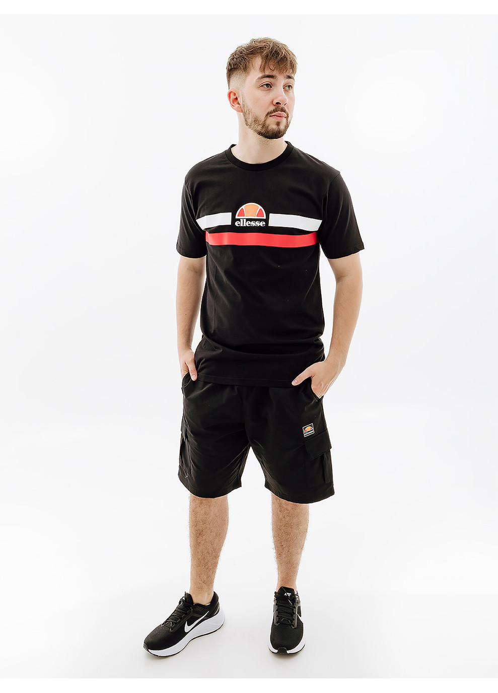Чорна чоловіча футболка aprel tee чорний Ellesse