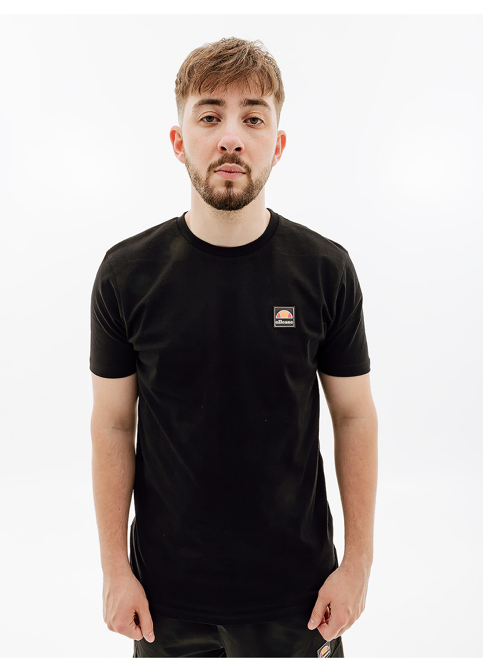 Чорна чоловіча футболка pertuso tee чорний Ellesse