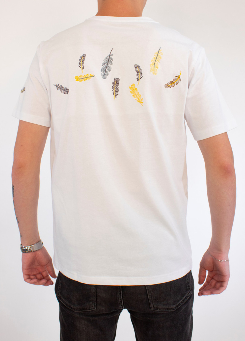 Комбинированная мужская футболка feathers white No Brand