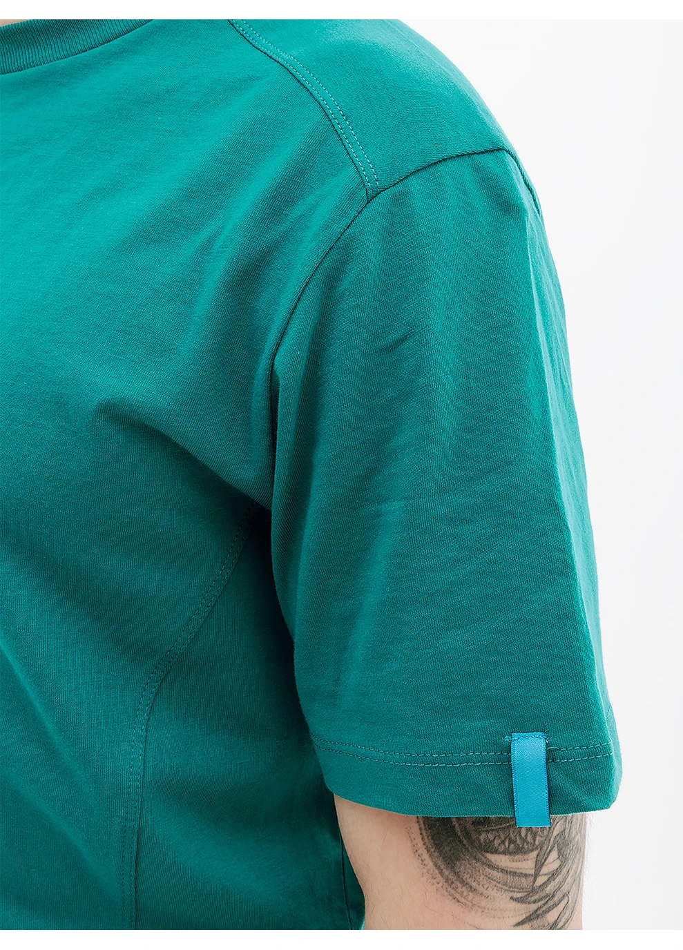 Зеленая мужская футболка team t-shirt panel зеленый Arena