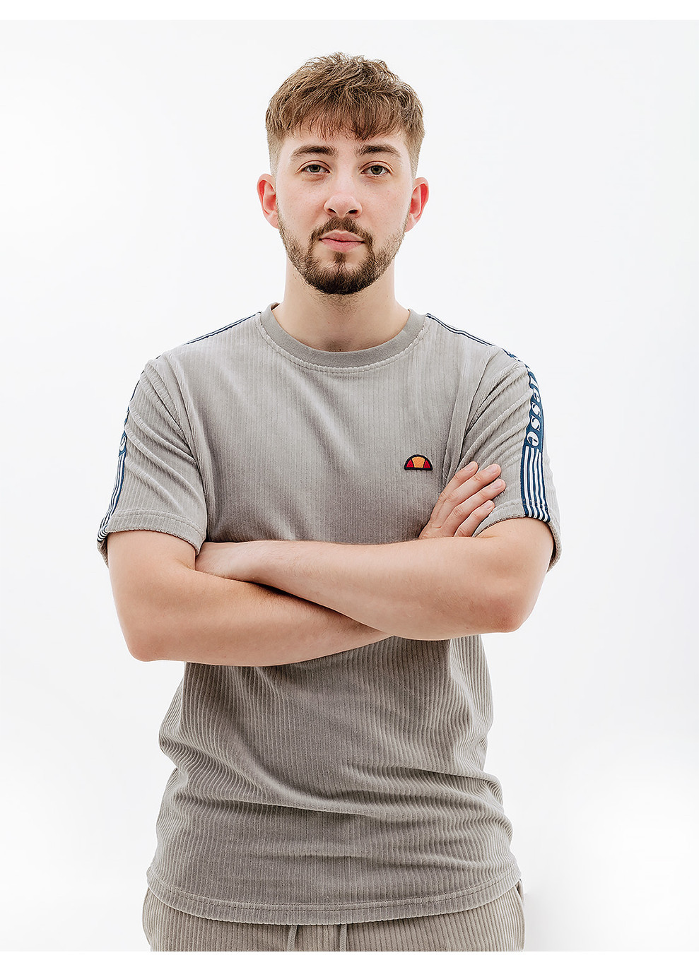 Серая мужская футболка ellesseadori tee серый Ellesse