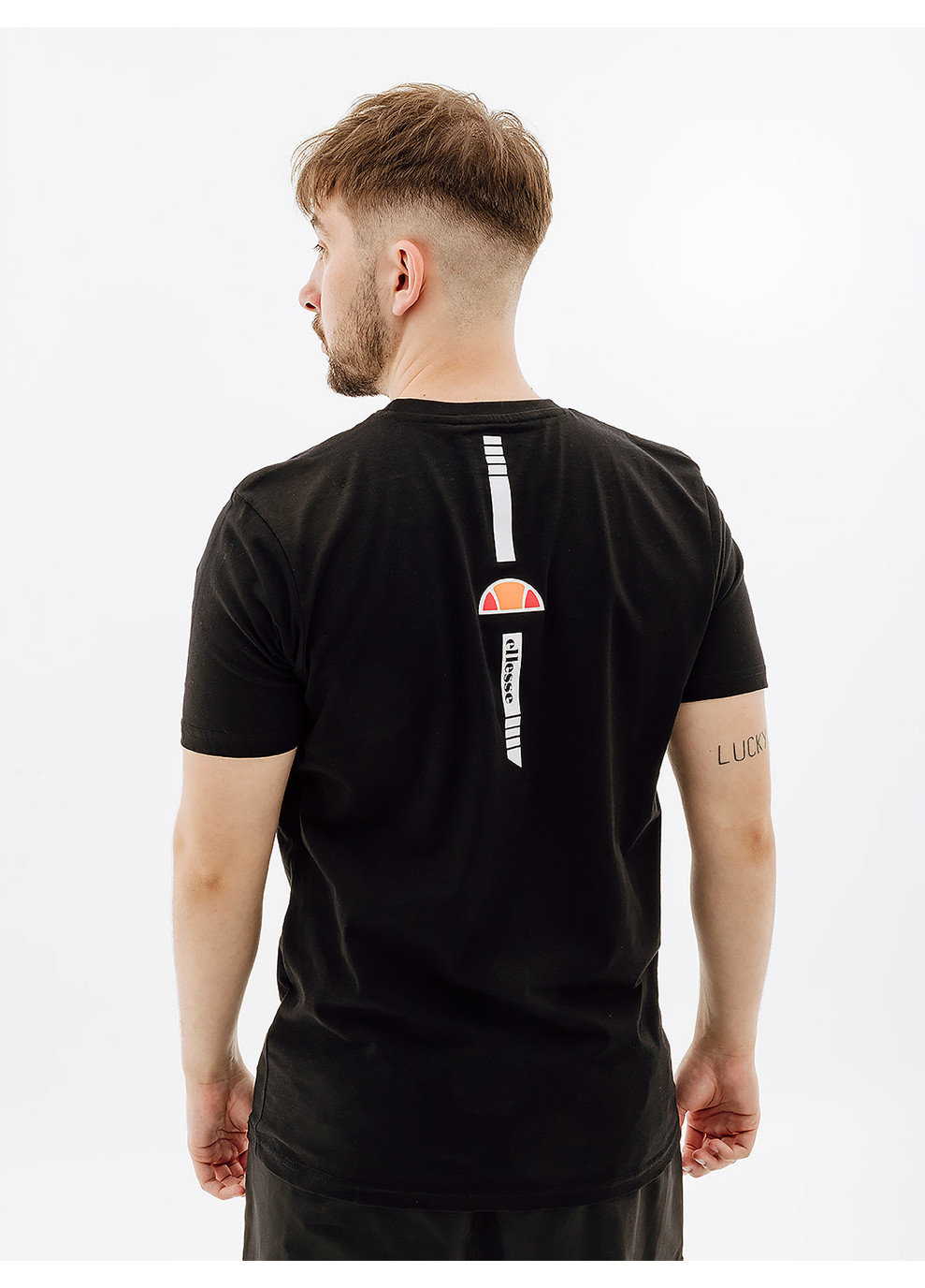 Чорна чоловіча футболка pertuso tee чорний Ellesse