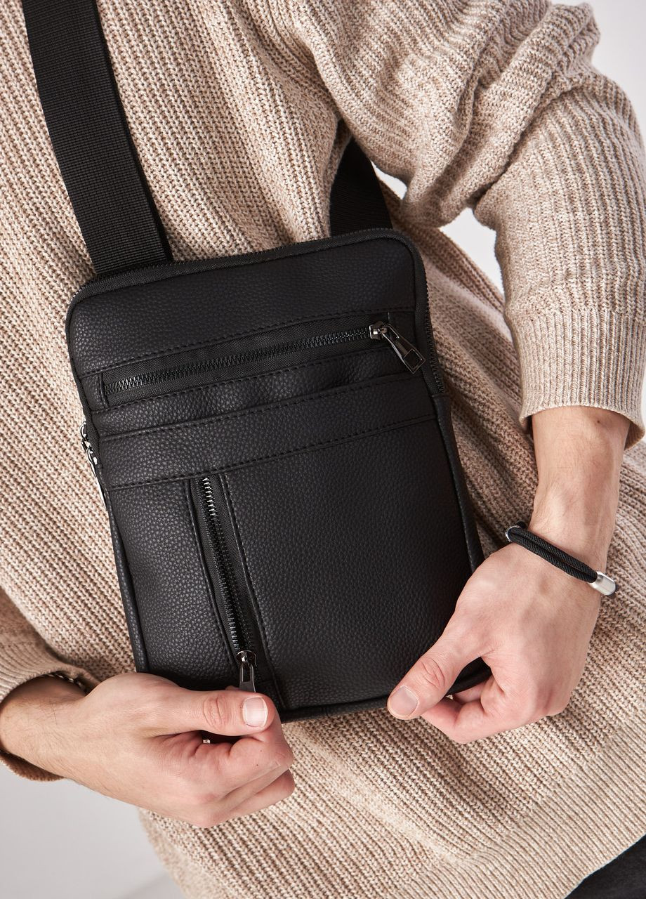 Мужская сумка-мессенджер мини формата, черного цвета No Brand classic mini зерно (262893007)