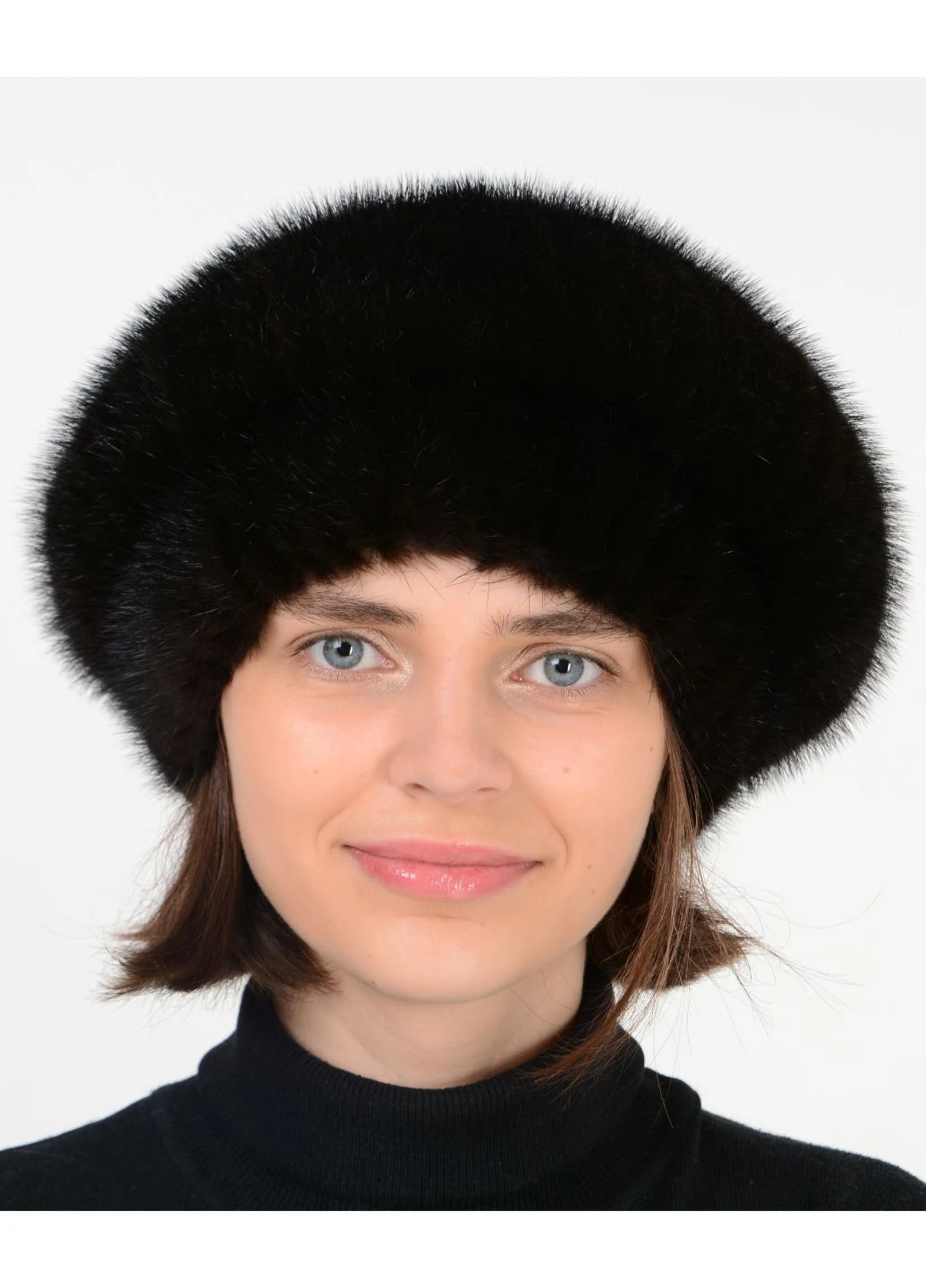 Жіночий в'язаний норковий берет Меховой Стиль Шарик (262604310)