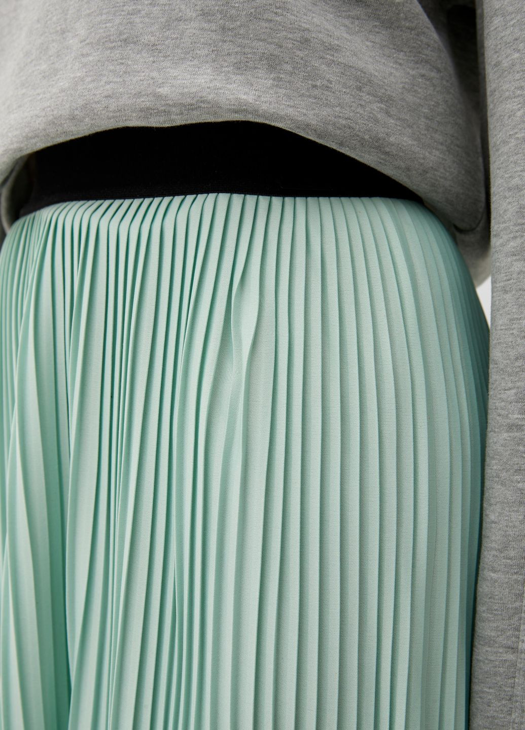 Зеленая кэжуал однотонная юбка S.Oliver