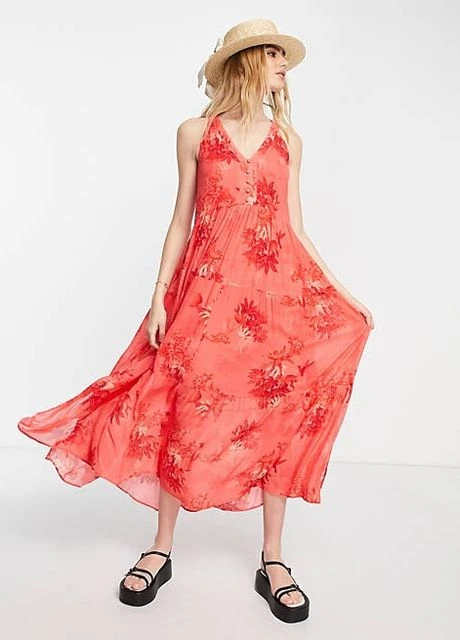Червона сукня Asos