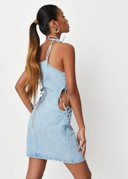 Блакитна сукня Missguided