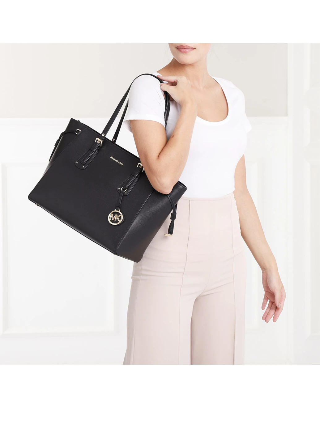 Сумка женская кожанная Michael Kors VOYAGER MD MF TZ TOTE (262672674)
