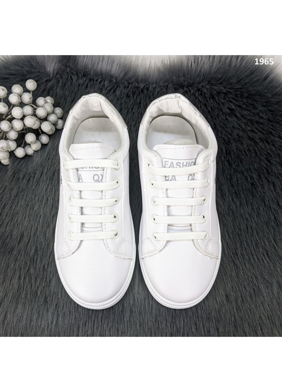 Білі осінні кросівки дитячі для дівчинки ABA