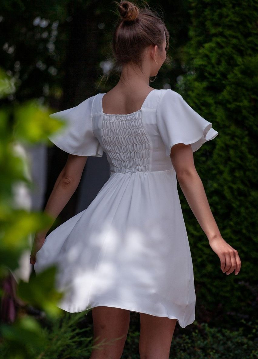 Белое вечернее платье а-силуэт Veles однотонное