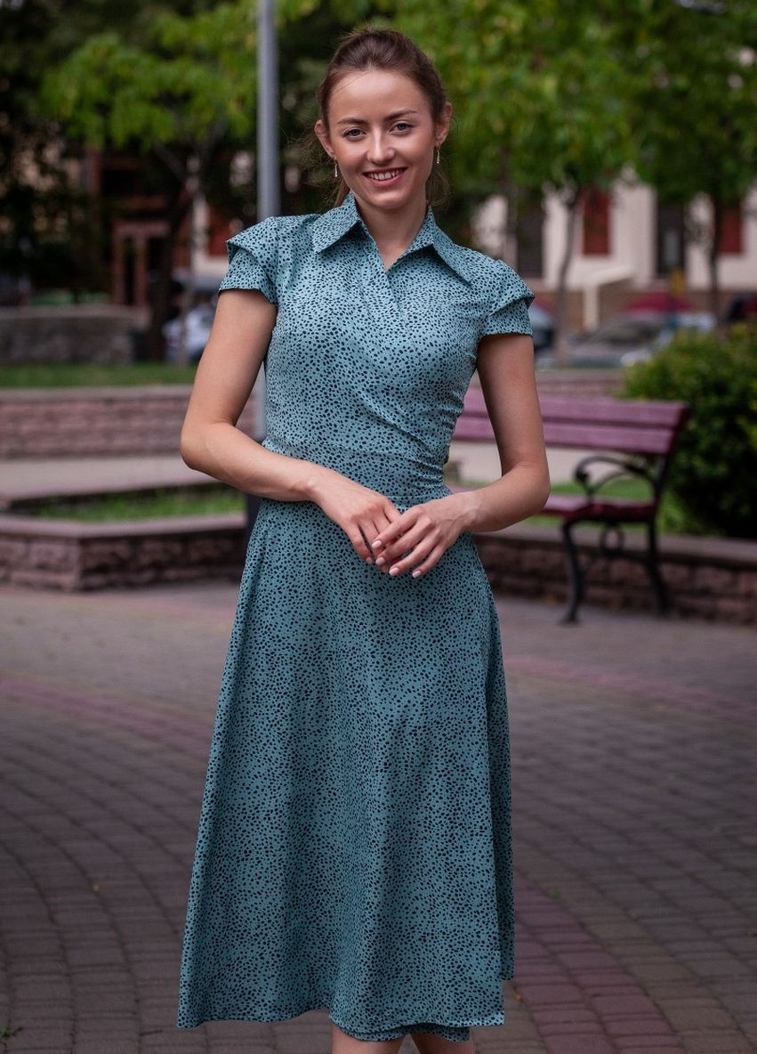 Бирюзовое деловое платье на запах Modniysvit в горошек
