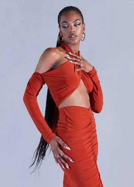 Топ Missguided (333195215)