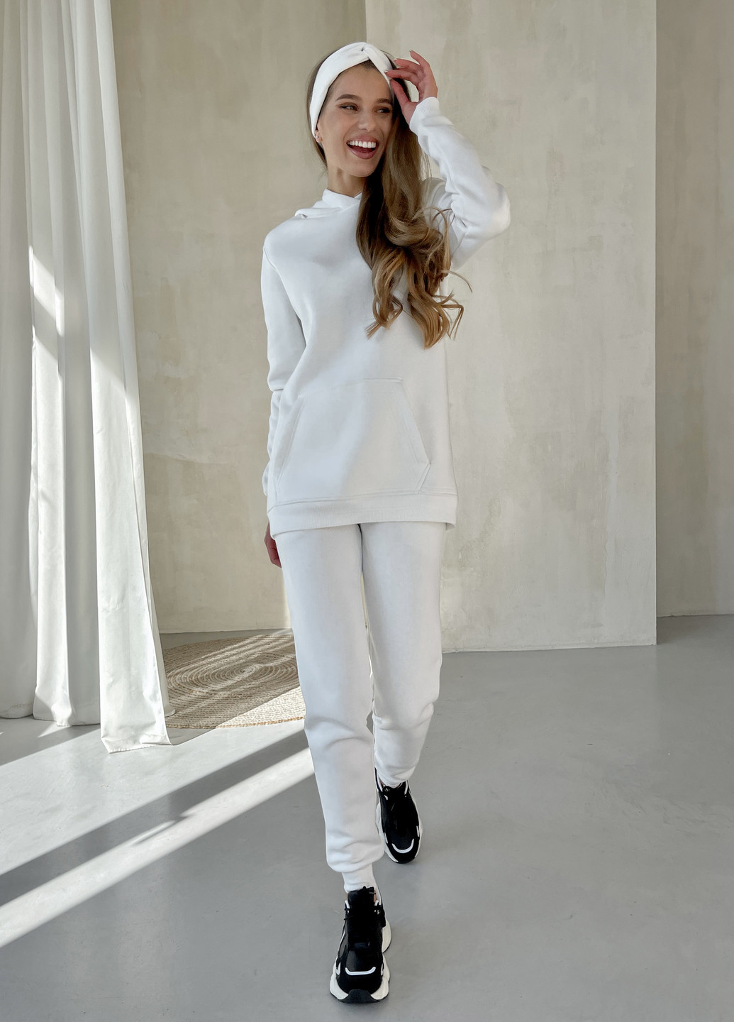 Теплий зимовий жіночий спортивний костюм на флисі білий 100001027 Merlini бордо (263058927)