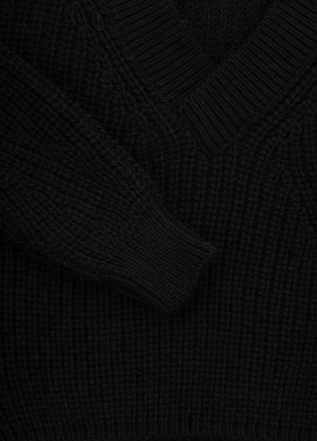 Чорний зимовий светр Toontoy