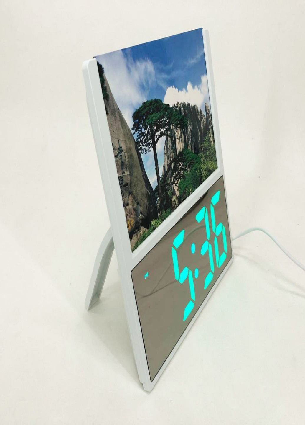 Настольные электронные часы с подсветкой и фоторамкой питание от сети 220В DS-6608 Белый корпус Зеленая подсветка VTech (263360248)