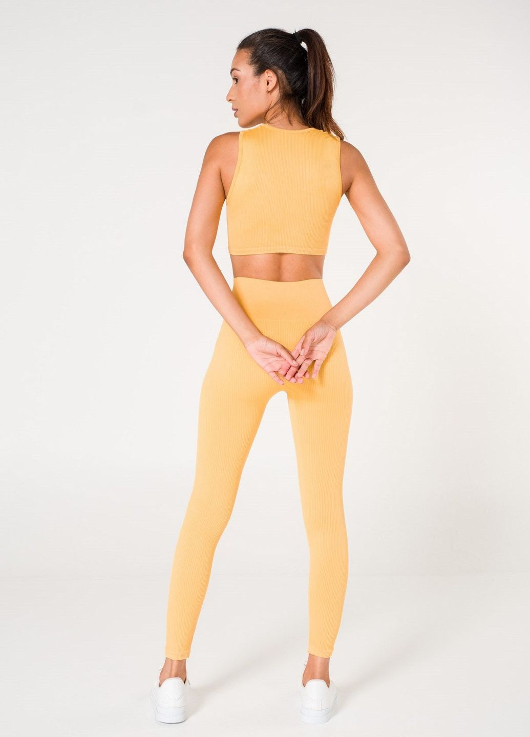 Бесшовный спортивный топ в рубчик FORM ACTIVE 1510 mustard (263437125)