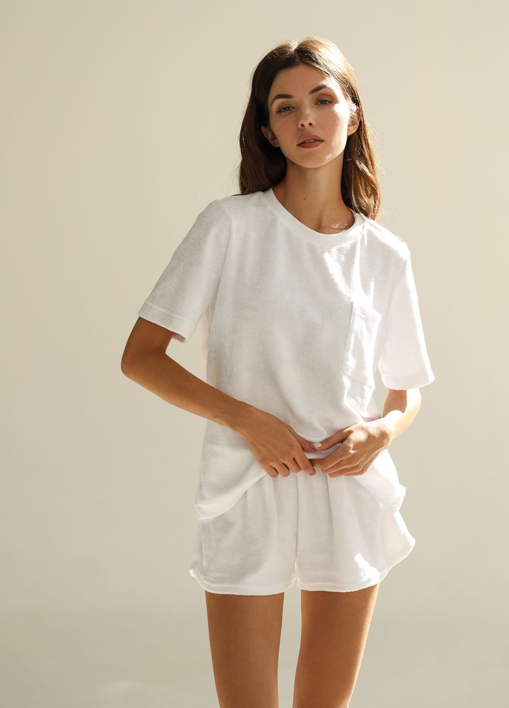 Белая всесезон комплект женская махровая футболка и шорты футболка + шорты German Volf