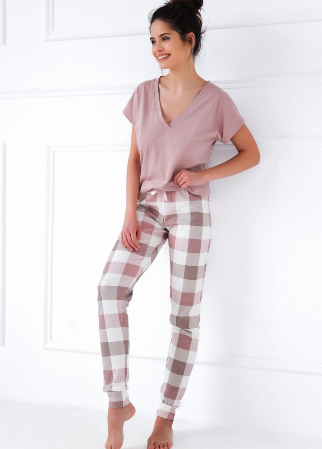 Розово-коричневая всесезон хлопковая пижама с брюками футболка + брюки Sensis Netty rose