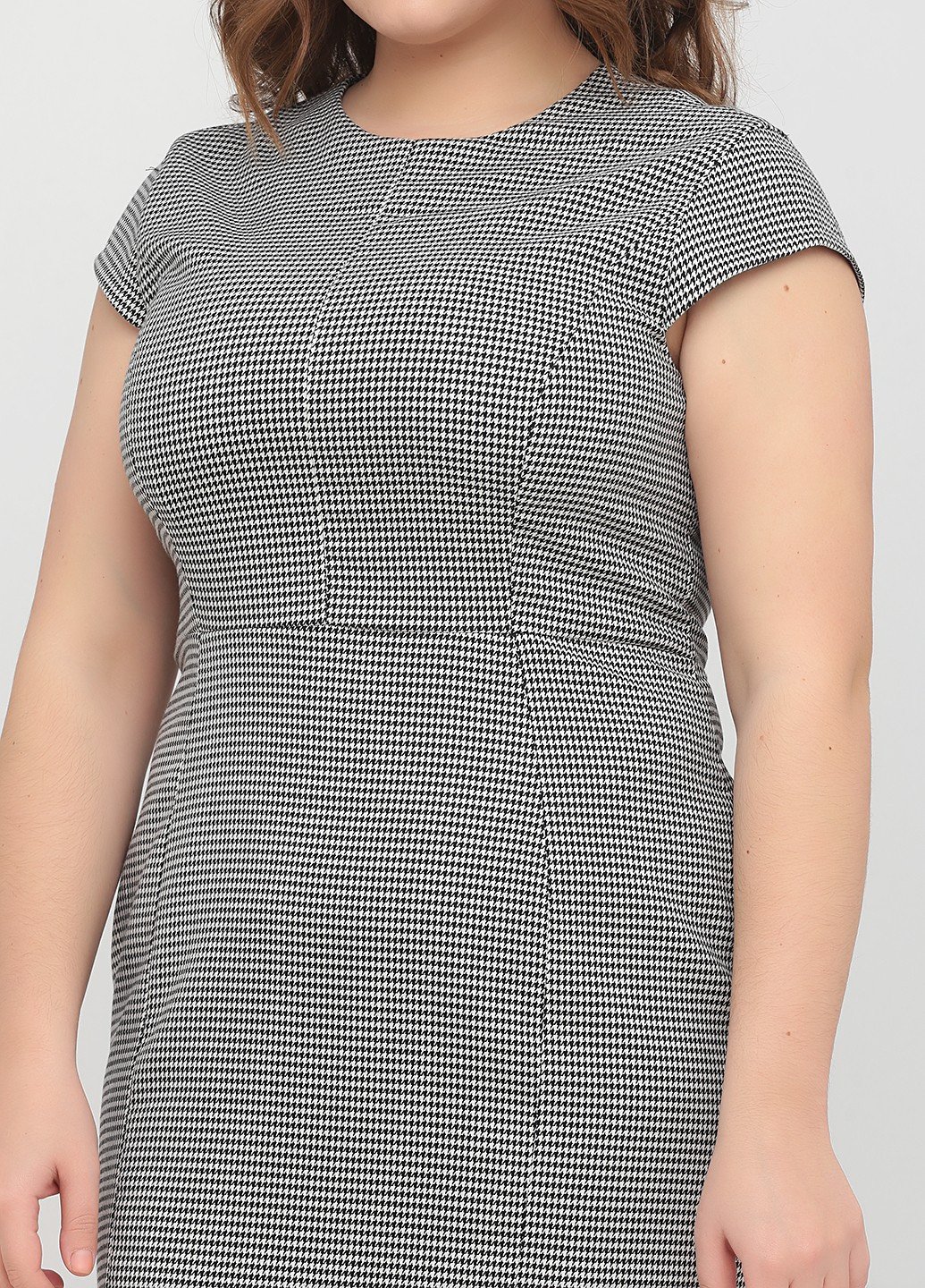 Білий сукня H&M з візерунком "гусяча лапка"