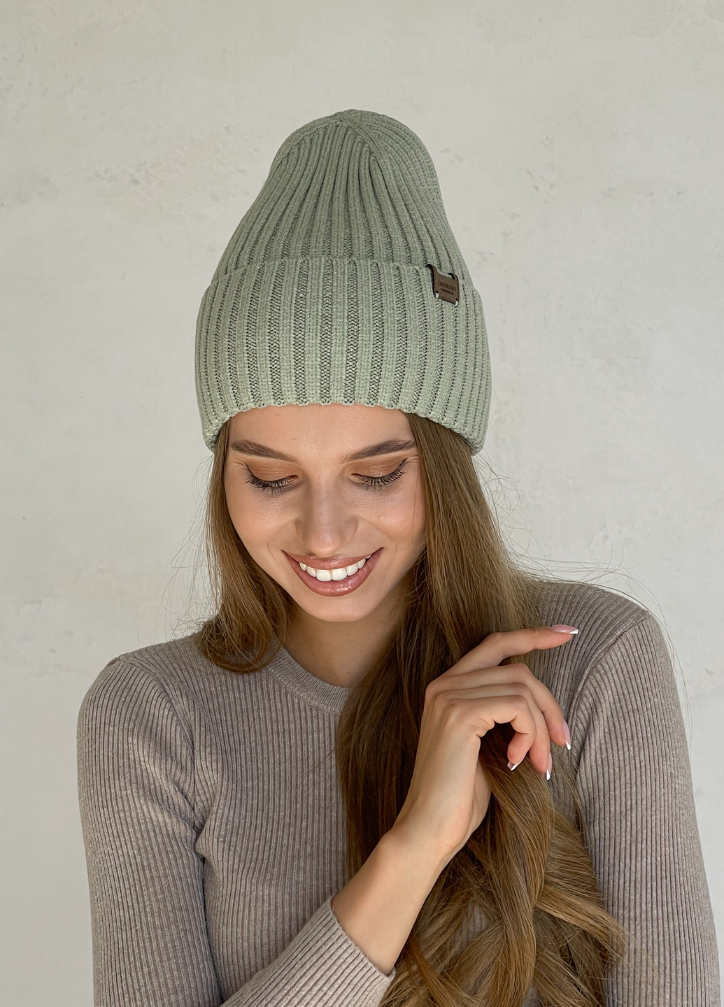 Теплая зимняя кашемировая женская шапка с отворотом на флисовой подкладке 500130 DeMari шерри (263508379)