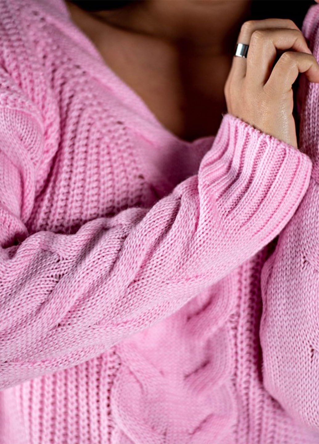 Розовый демисезонный свитер "ева" Anika