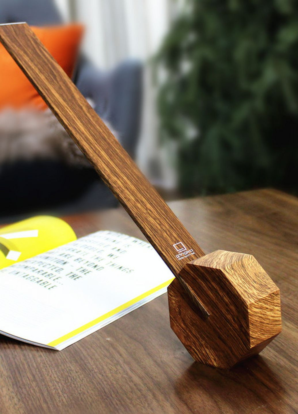 Светильник на аккумуляторе OCTAGON ONE, орех Gingko (263777194)