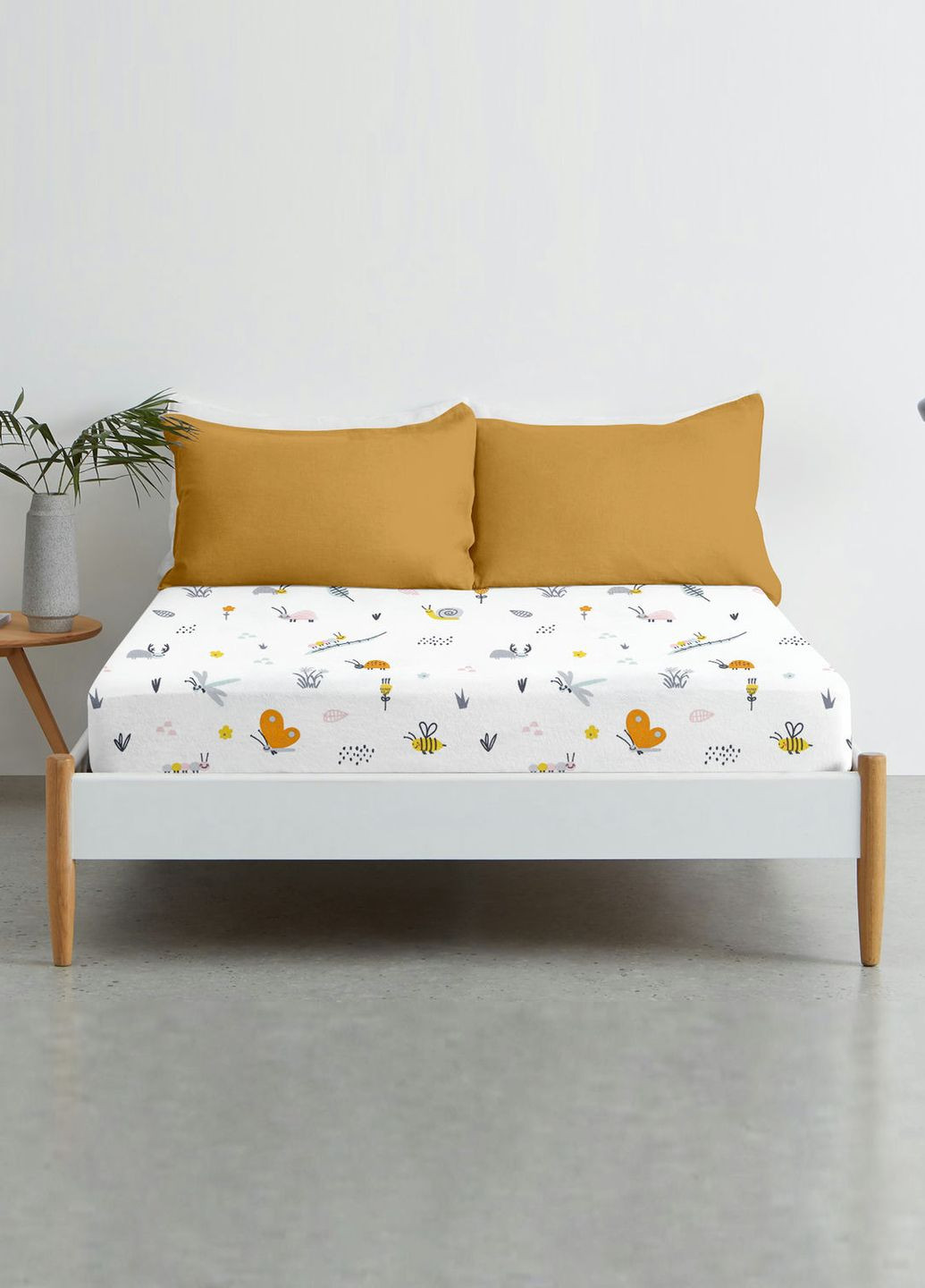 Простирадло на резинці в дитяче ліжечко 60х120 BEES (4822052086018) Cosas (263694920)