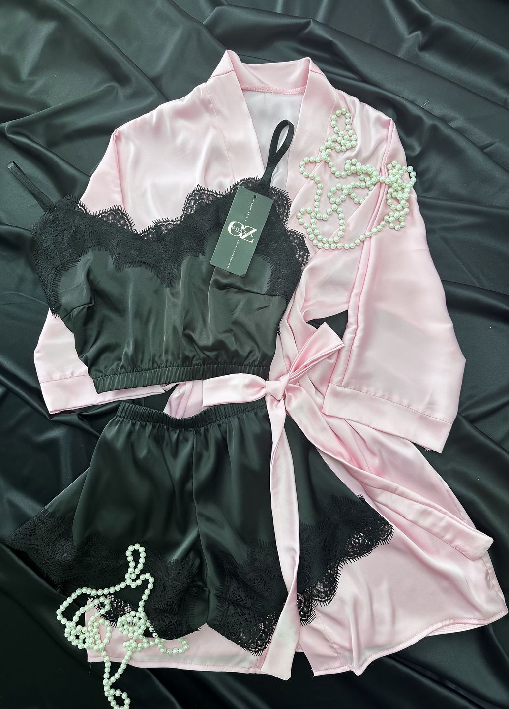 Светло-розовая всесезон шелковый домашний комплект шортики+топ+халат шелк с кружевом (тройка) Ghazel
