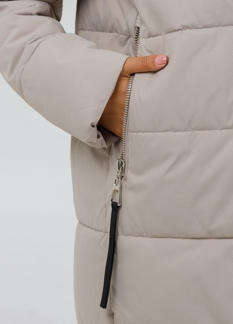 Молочная зимняя пуховик спорт шик молочный Fodarlloy