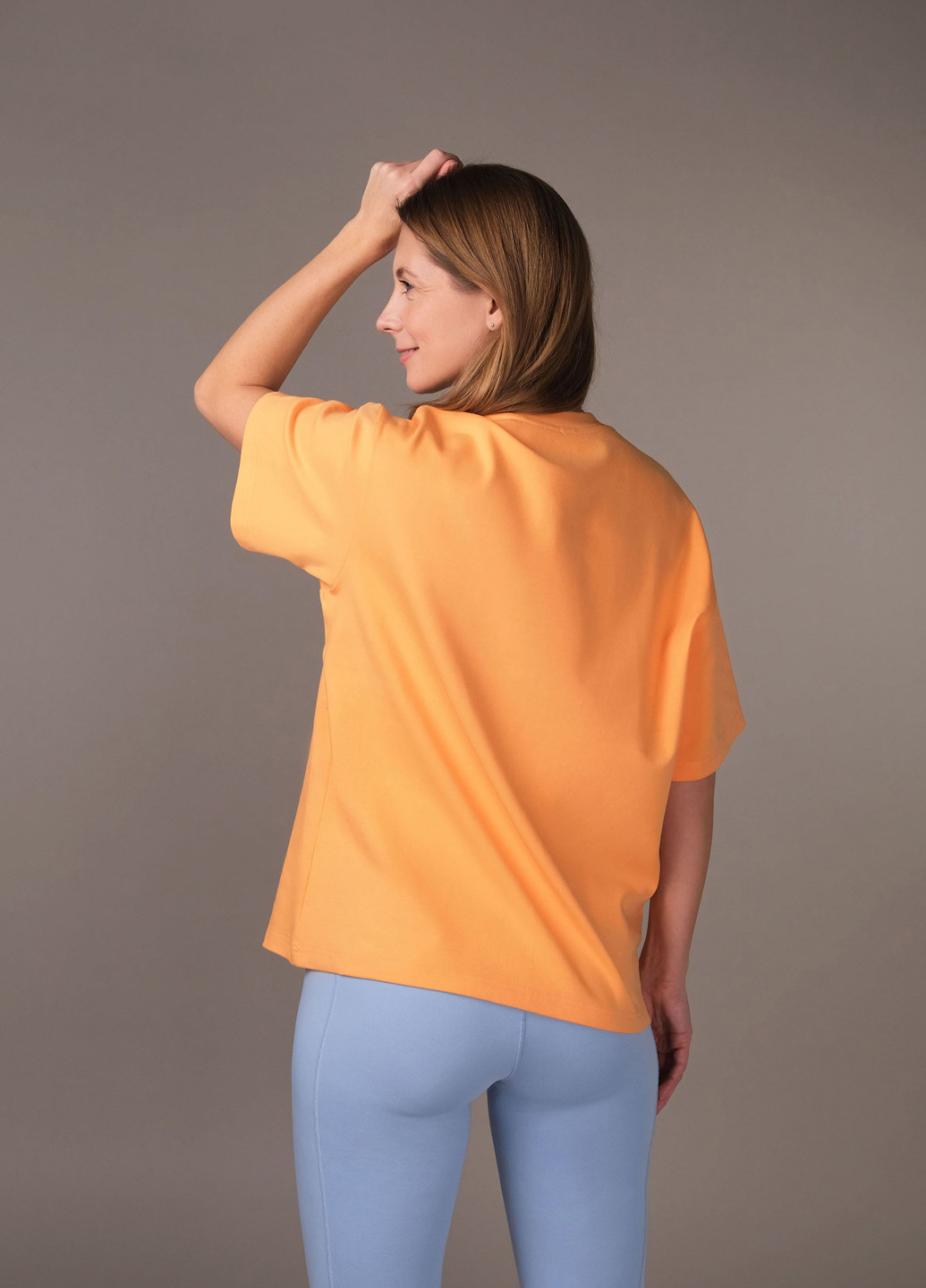 Оранжевая всесезон футболка hom2213041 манго Brabrabra