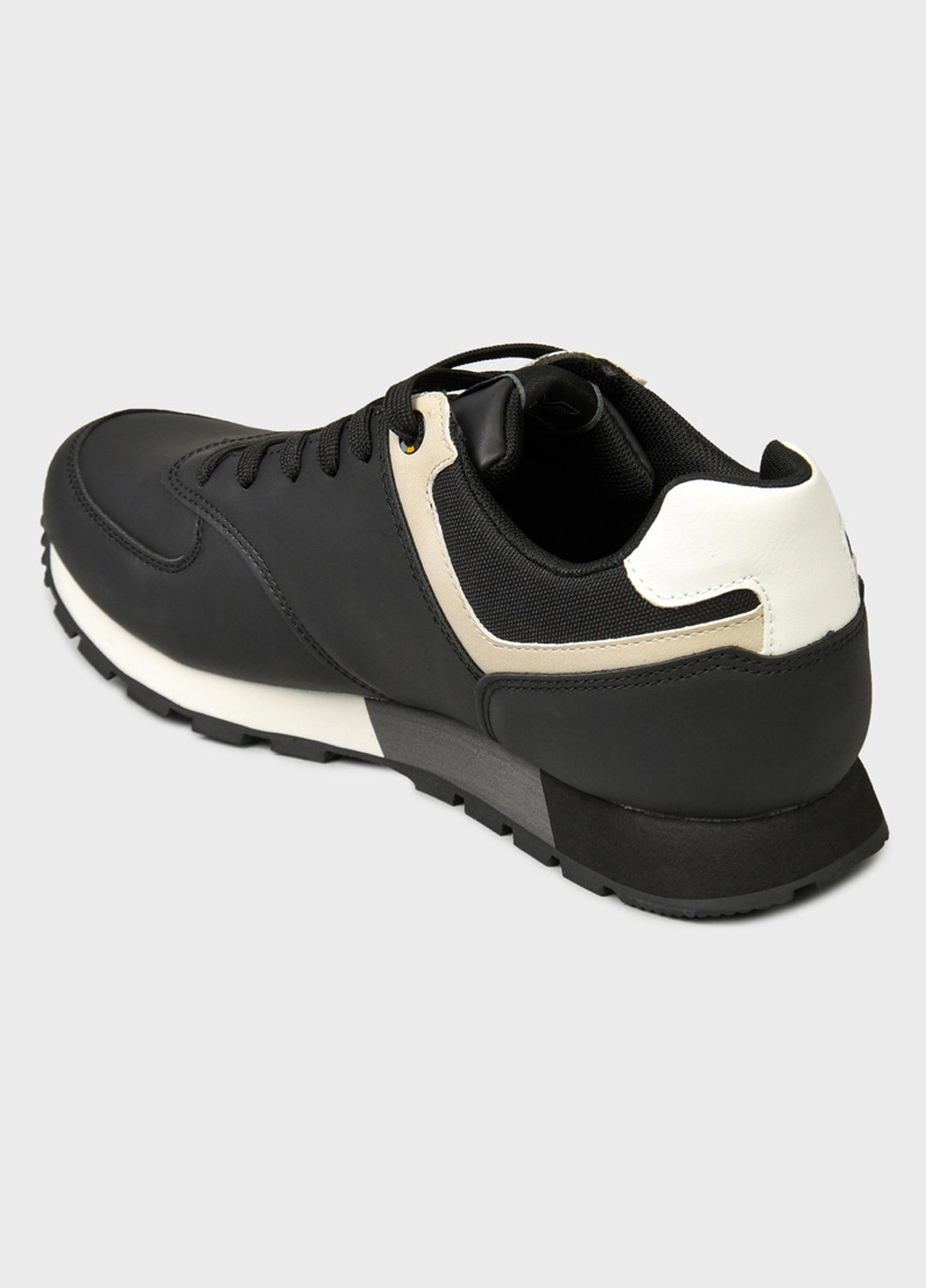 Чорні всесезон кросівки Armata Di Mare